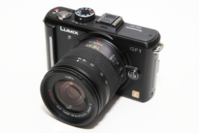 Panasonic-Lumix-GF1-14-45mm